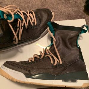 W Air Jordan 3 RTR Exp LIte size 6.5